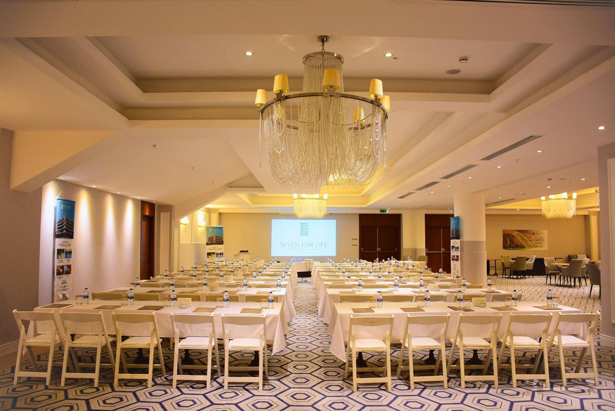 Seven For Life Thermal Hotel Kusadasi Exterior photo